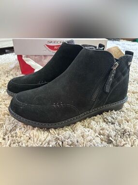 Skechers Arch Fit Mojave Boundless Bliss Bootie